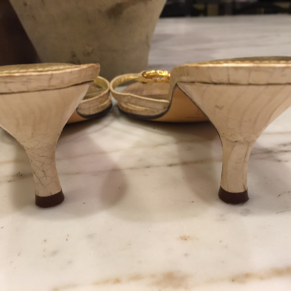 COPY - Pretty Nina Metallic Beige Kitten Heel, 7M - Picture 4 of 5